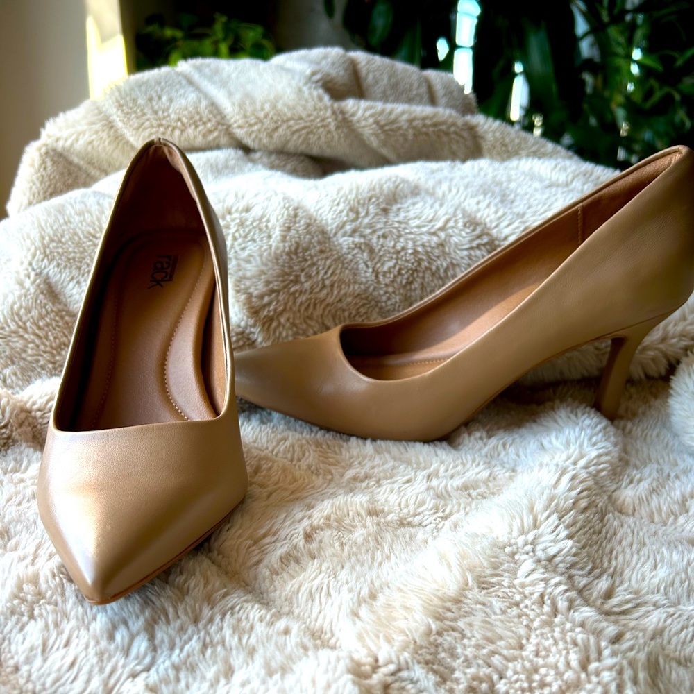 Nordstrom Women's Tan Heels